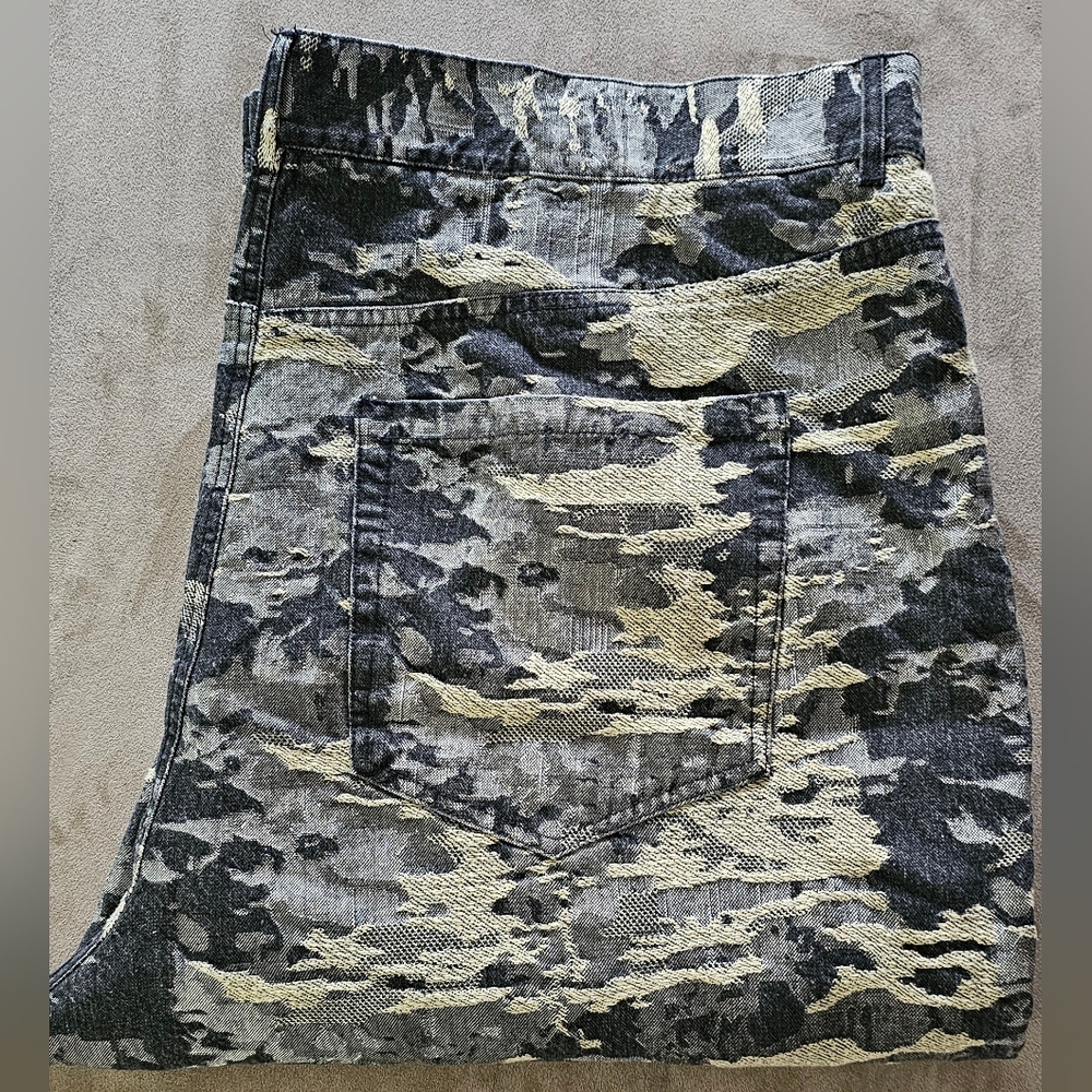 Plus Denim Fabric Interest Relaxed Fit Jeans 46 x 32 - Picture 2 of 7